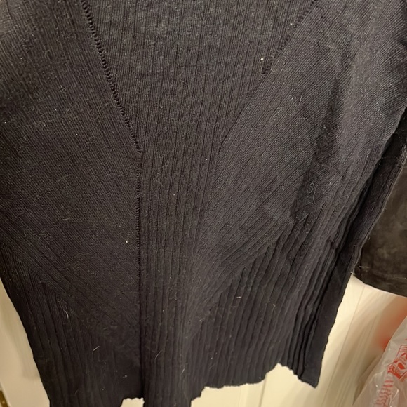 Venus size  small Black ribbed sweater dress or cardigan - Picture 12 of 12